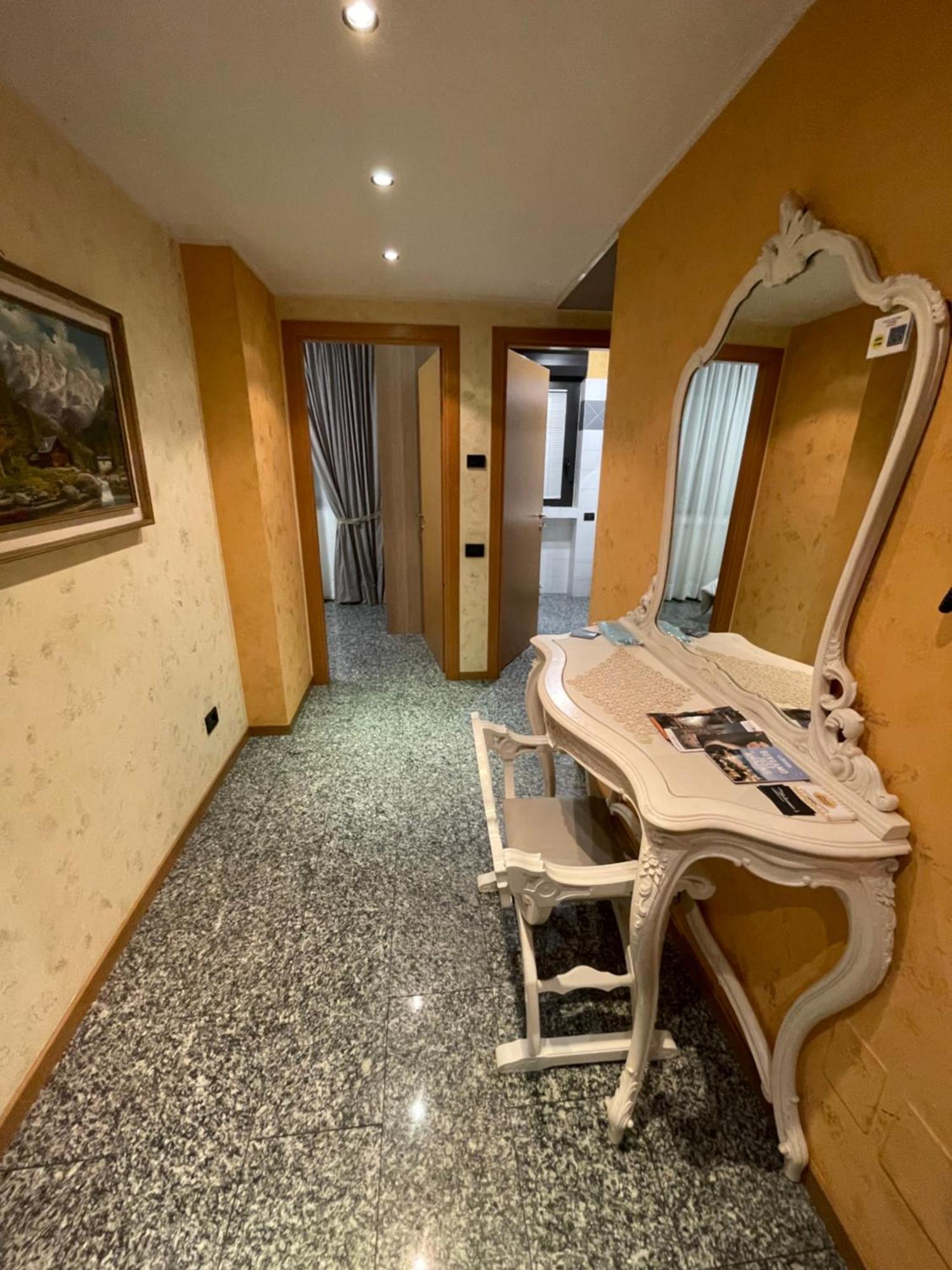 Melannie'S Apartment Бергамо Екстериор снимка