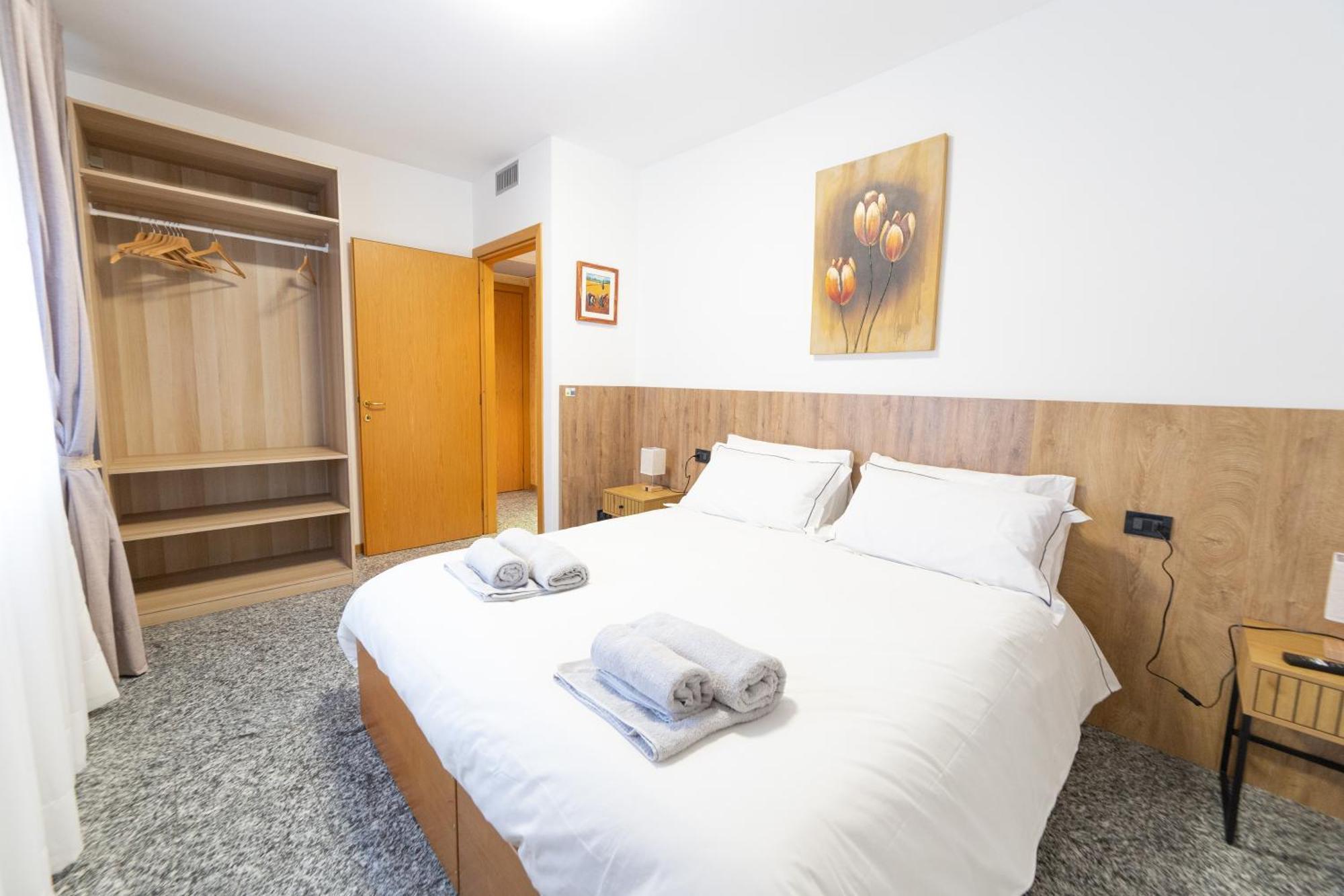 Melannie'S Apartment Бергамо Екстериор снимка