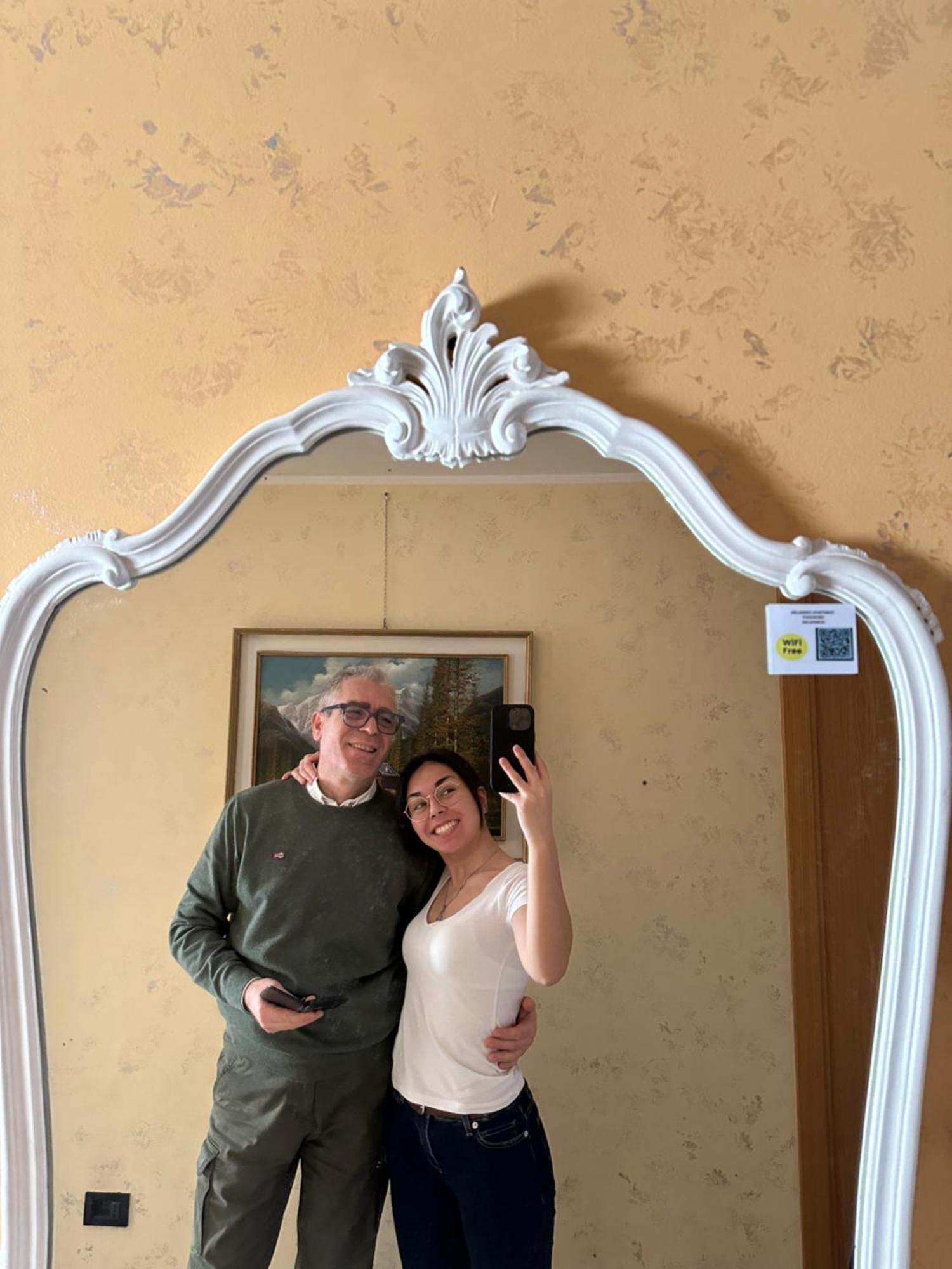 Melannie'S Apartment Бергамо Екстериор снимка